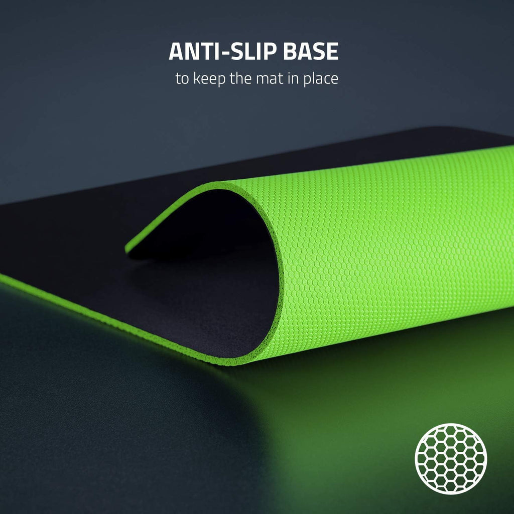 Razer Gigantus V2 Large - Weiches Gaming-Mauspad für schnelle Spielstile und optimale Kontrolle (450 x 400 x 3mm, Texturierter Stoff aus Mikrogewebe, Rutschfestes Gummi) Schwarz